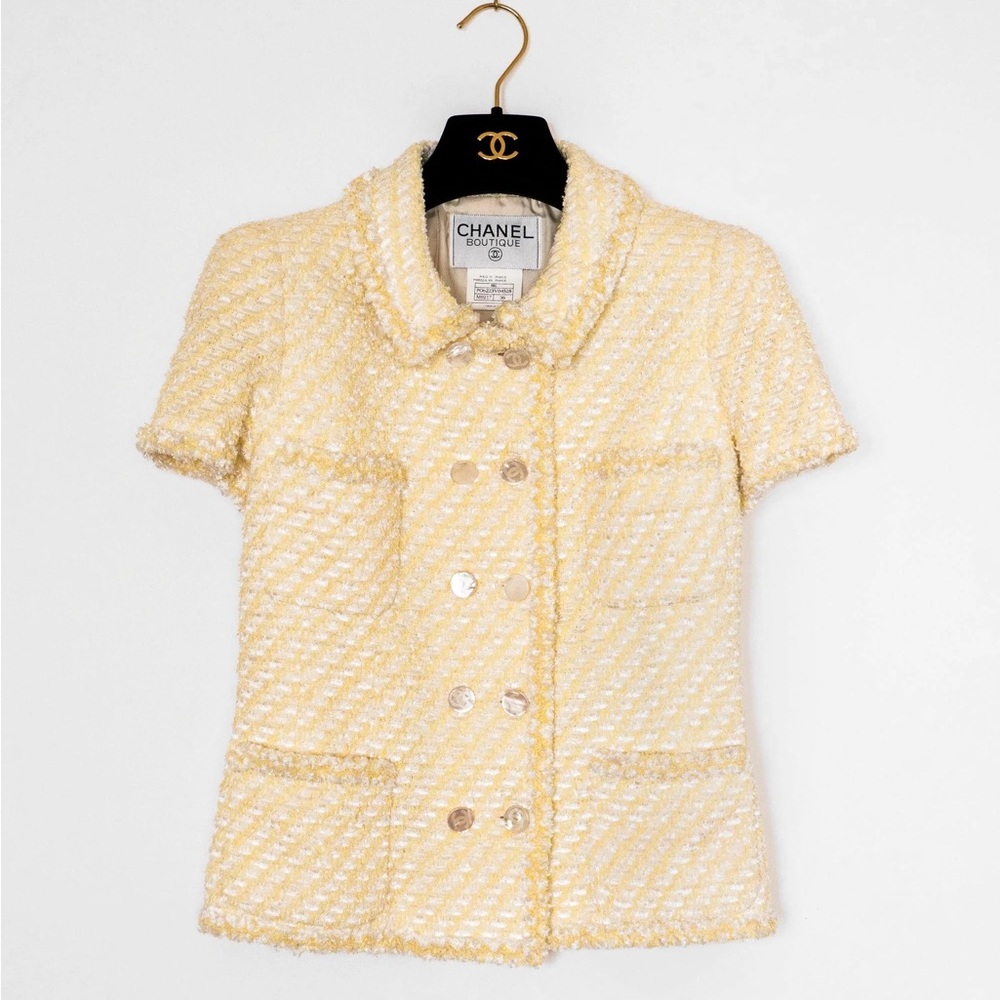 FR36-38 Rare CHANEL Cruise 1996 Yellow and White Fantasy Tweed Jacket